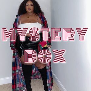 MYSTERY BOX *5 ITEMS* (2X/3X|20-24)